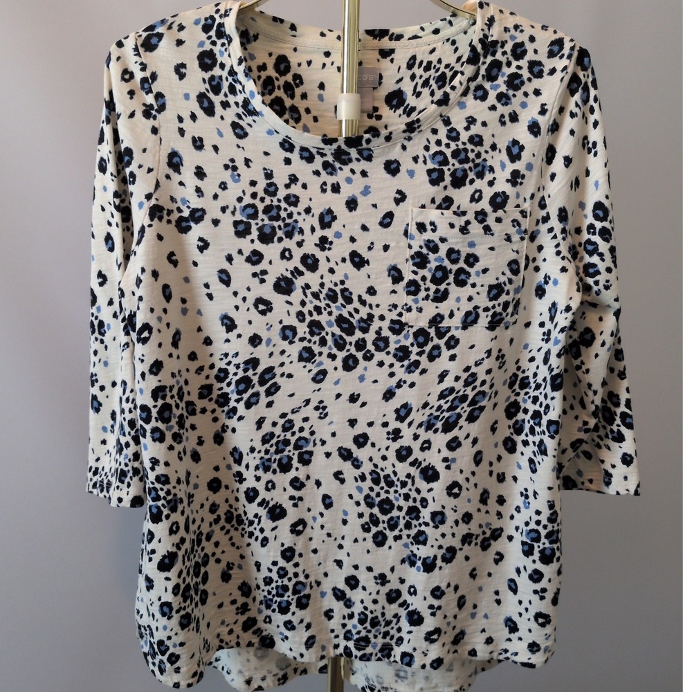 Chico's Leopard Print Top Women Size 1 Medium Blue Cream 3/4 Sleeve Cotton Modal